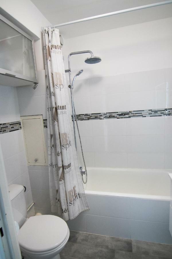Appartement 5 avenue de la Gavine Résidence Hyères Parc